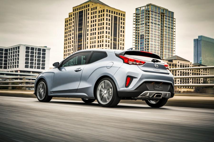  Hyundai Veloster 2018 года  (NA) (фото 36 из 37)